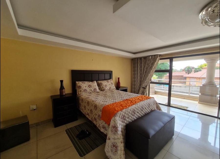 7 Bedroom Property for Sale in Klippoortje Gauteng