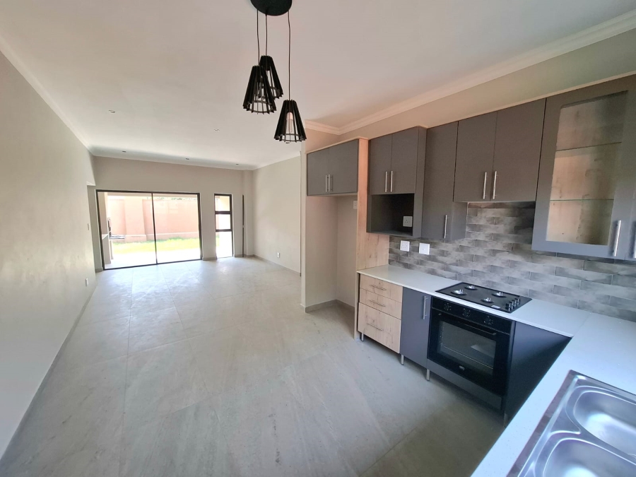 3 Bedroom Property for Sale in Annlin Gauteng
