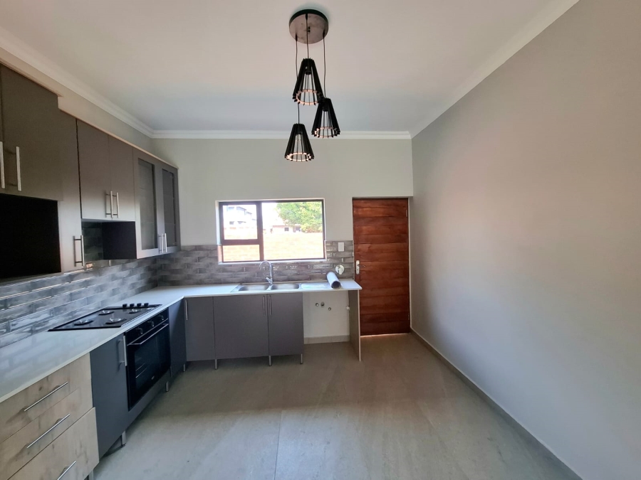 3 Bedroom Property for Sale in Annlin Gauteng
