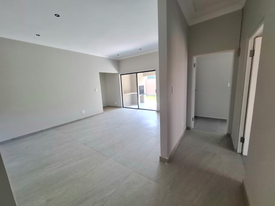 3 Bedroom Property for Sale in Annlin Gauteng