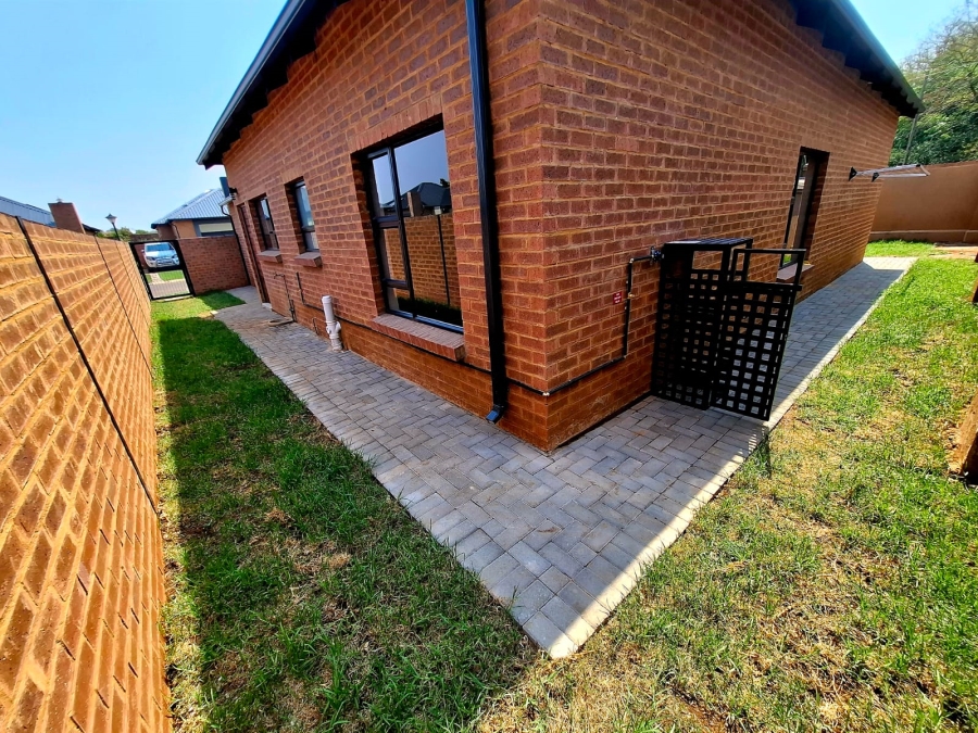 3 Bedroom Property for Sale in Annlin Gauteng