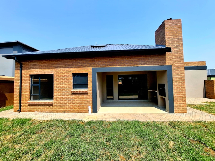 3 Bedroom Property for Sale in Annlin Gauteng