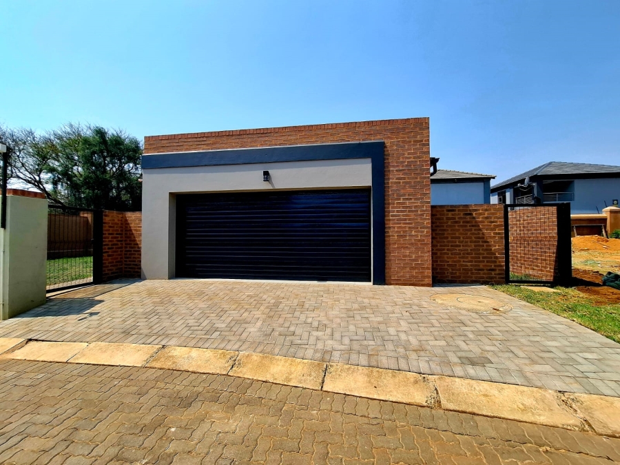 3 Bedroom Property for Sale in Annlin Gauteng