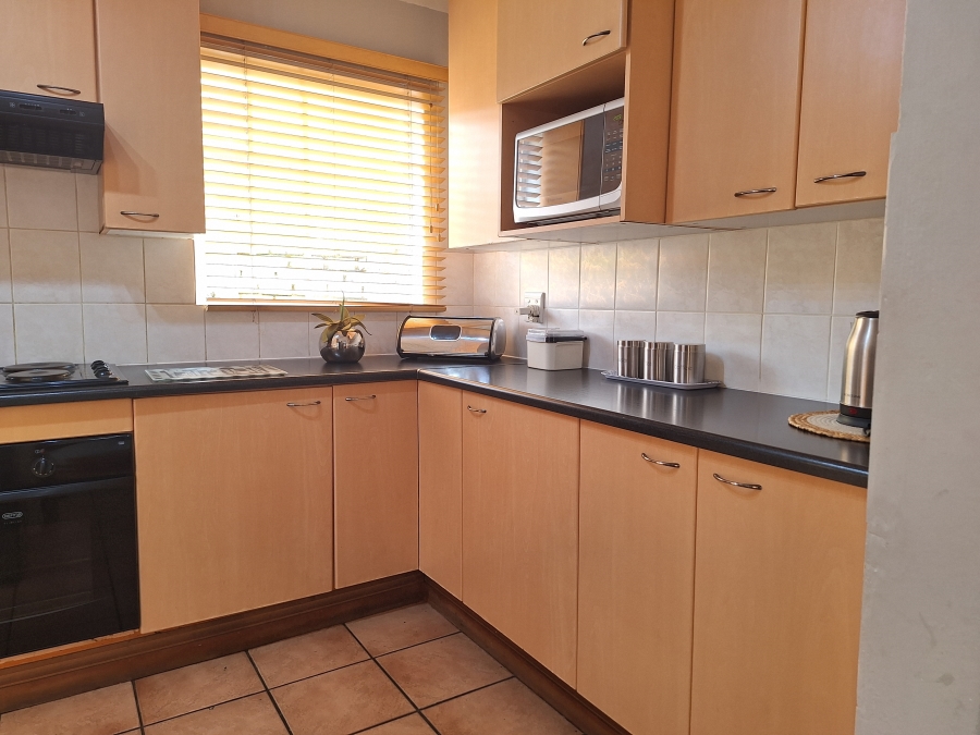 3 Bedroom Property for Sale in Amorosa Gauteng