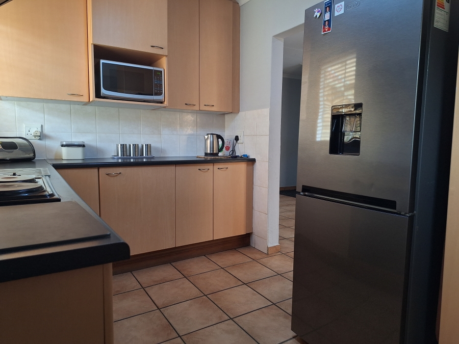 3 Bedroom Property for Sale in Amorosa Gauteng