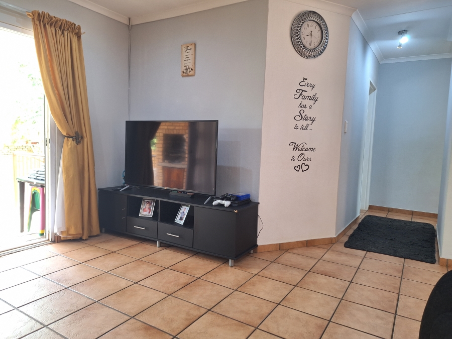3 Bedroom Property for Sale in Amorosa Gauteng