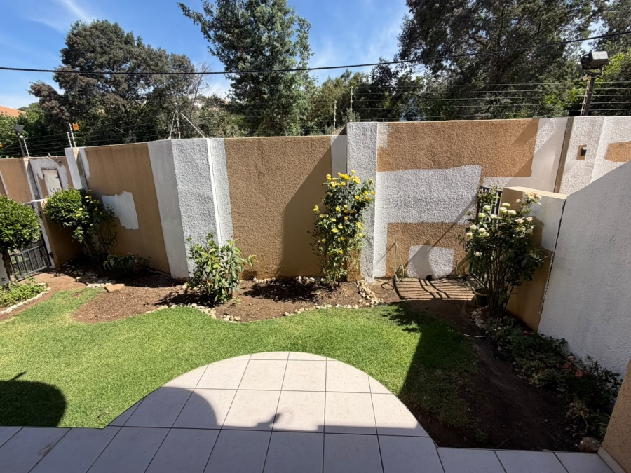 3 Bedroom Property for Sale in Oakdene Gauteng