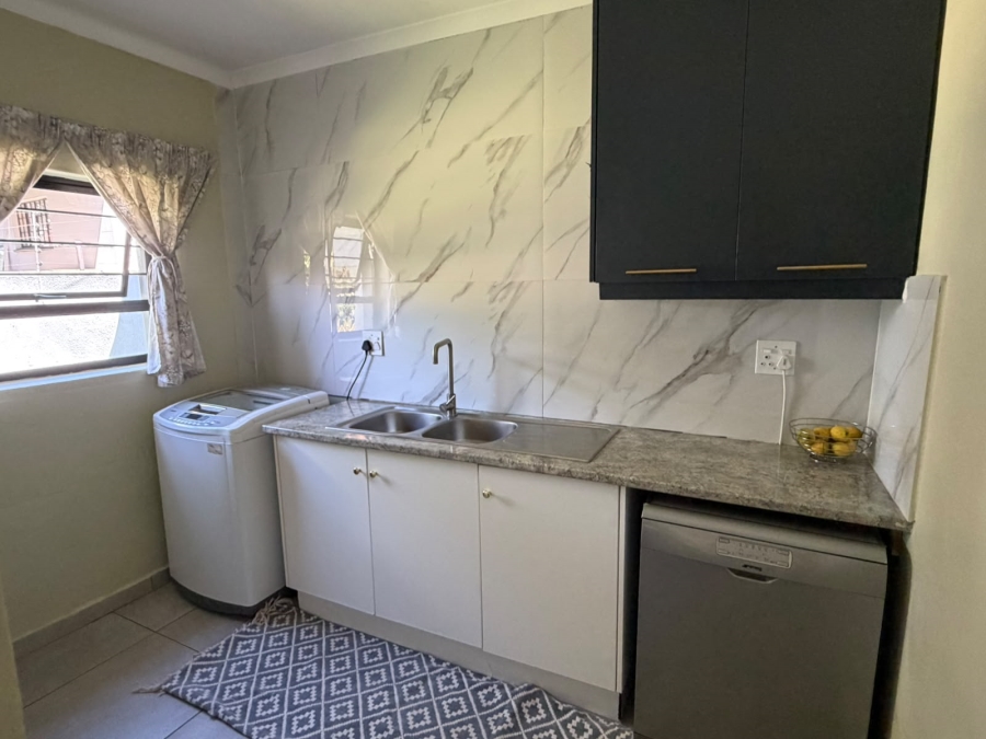 4 Bedroom Property for Sale in Kibler Park Gauteng