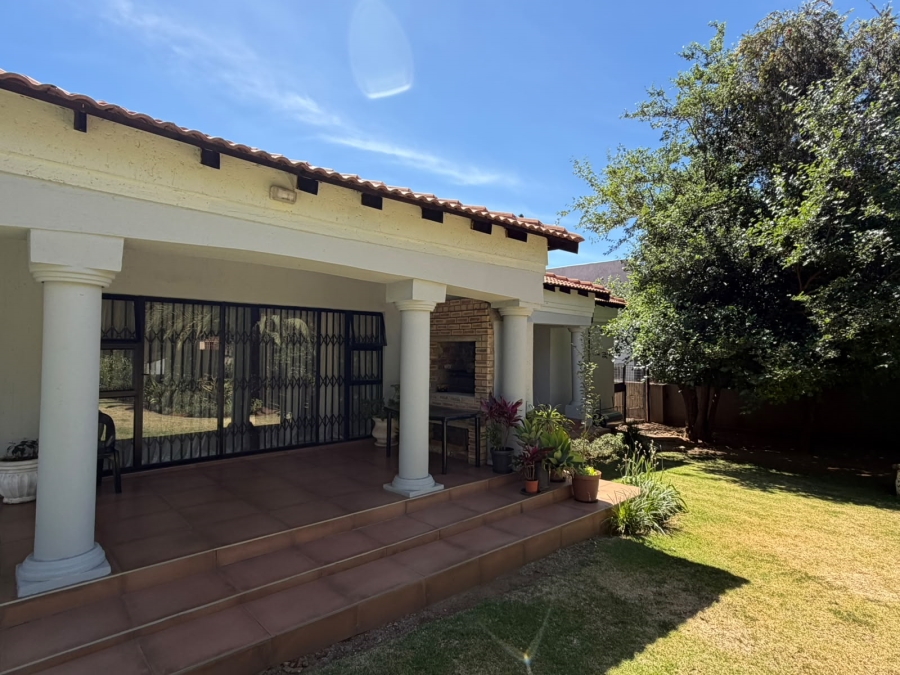 4 Bedroom Property for Sale in Kibler Park Gauteng