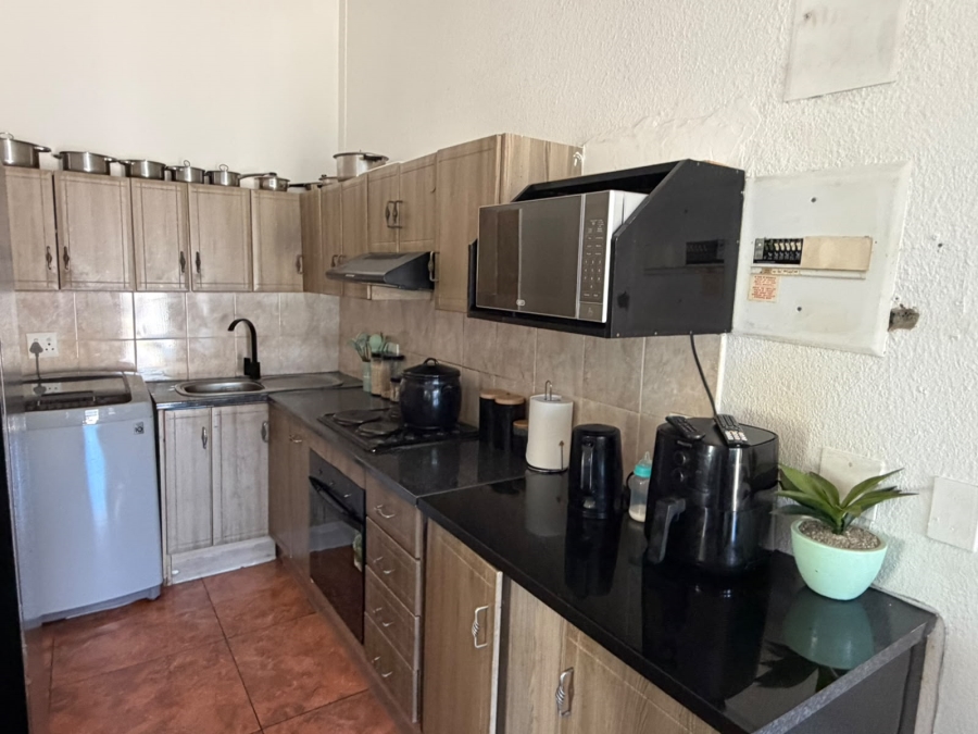 3 Bedroom Property for Sale in Ridgeway Gauteng