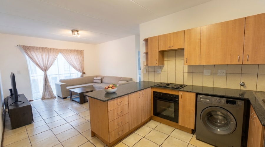 2 Bedroom Property for Sale in Grand Central Gauteng