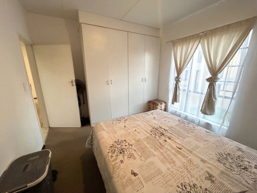 2 Bedroom Property for Sale in Grand Central Gauteng