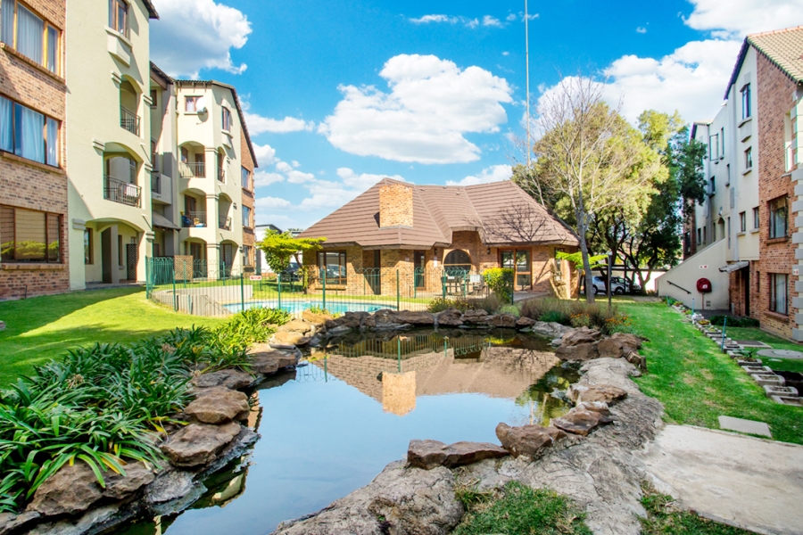 1 Bedroom Property for Sale in Randpark Ridge Gauteng