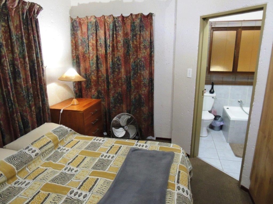 1 Bedroom Property for Sale in Randpark Ridge Gauteng