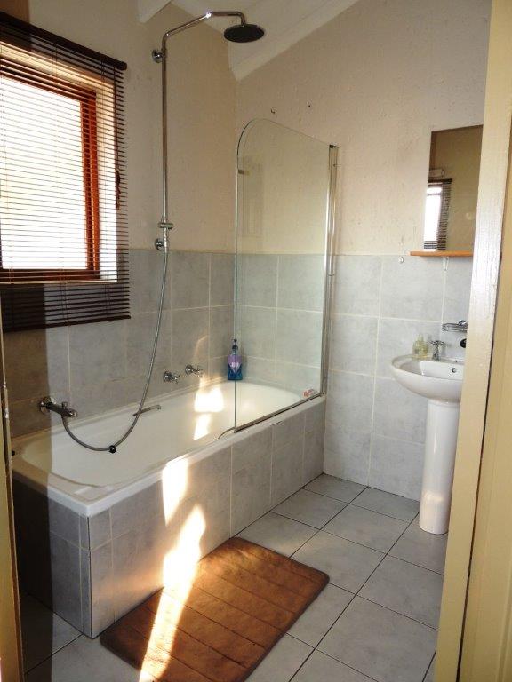 1 Bedroom Property for Sale in Randpark Ridge Gauteng