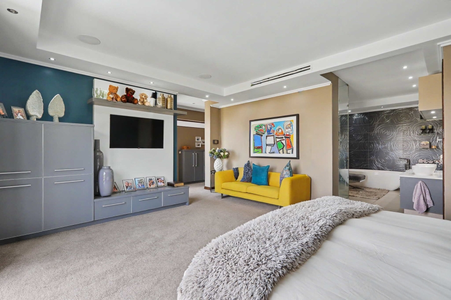 5 Bedroom Property for Sale in Northdene Gauteng