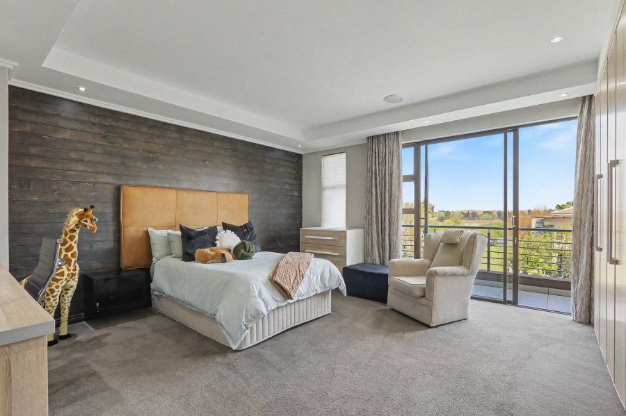 5 Bedroom Property for Sale in Northdene Gauteng