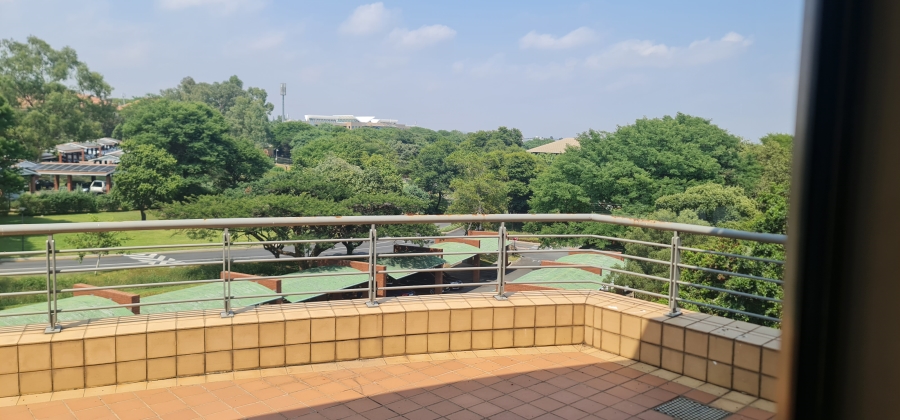 To Let Commercial Property for Rent in Woodmead Gauteng