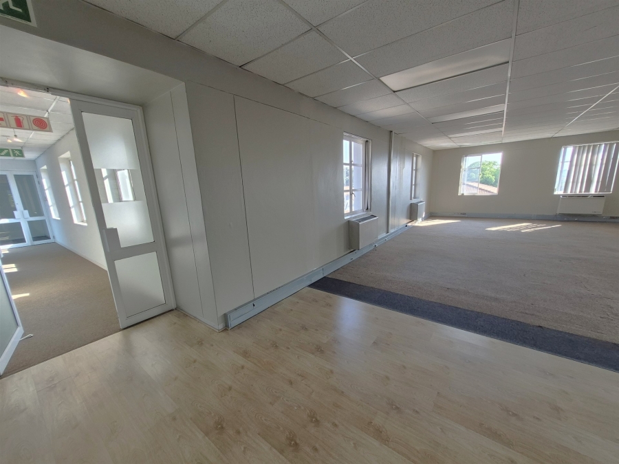To Let Commercial Property for Rent in Hyde Park Gauteng