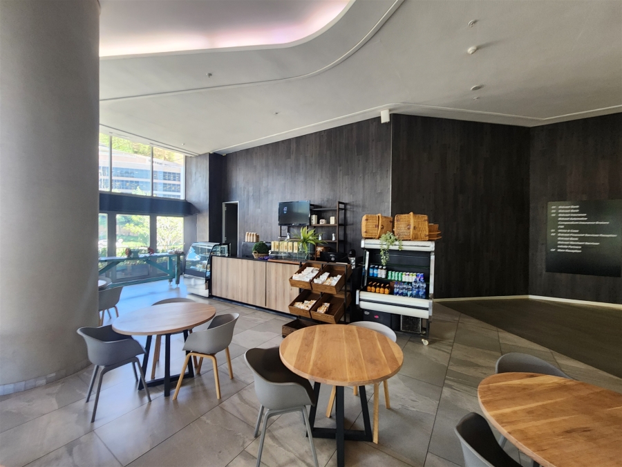 To Let Commercial Property for Rent in Wierda Valley Gauteng