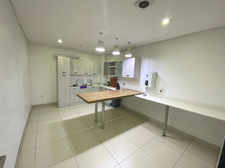 Commercial Property for Sale in Randjespark Gauteng