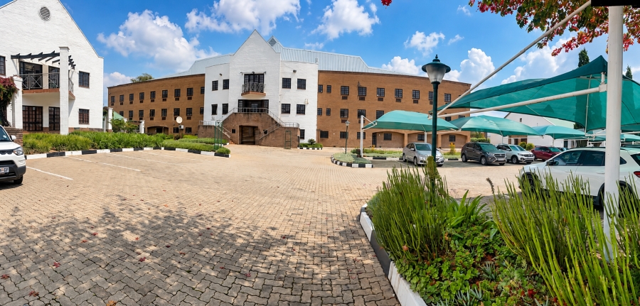 Commercial Property for Sale in Randjespark Gauteng