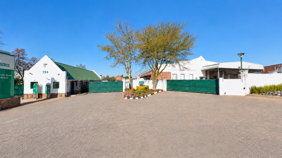 Commercial Property for Sale in Randjespark Gauteng