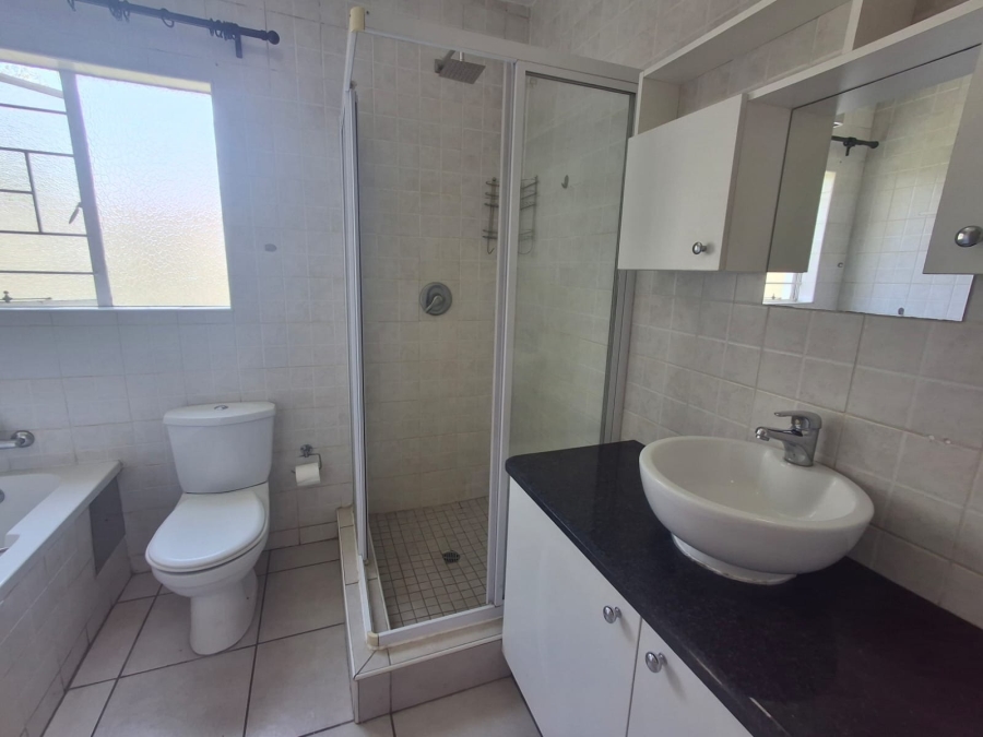 To Let 2 Bedroom Property for Rent in Norton Home Estate AH Gauteng