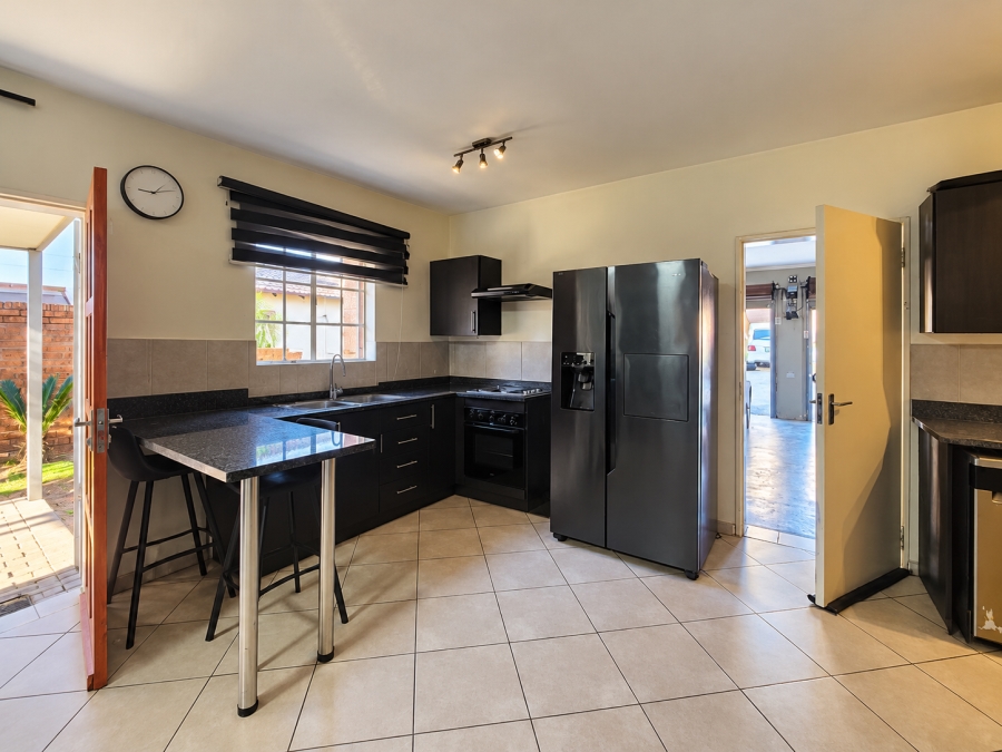 3 Bedroom Property for Sale in The Reeds Gauteng