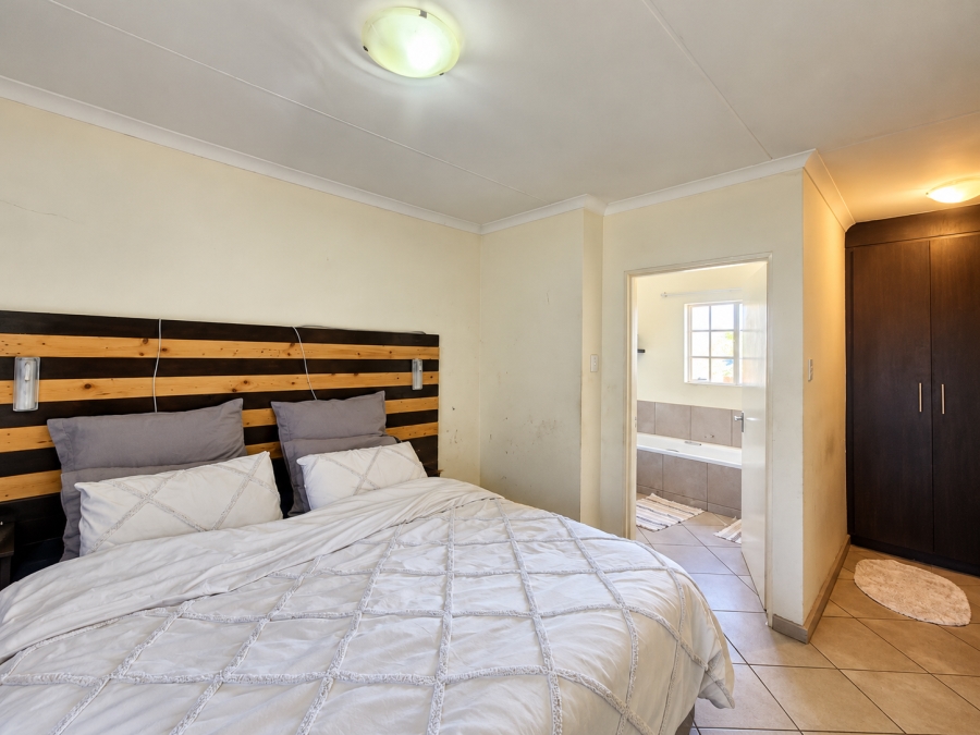 3 Bedroom Property for Sale in The Reeds Gauteng