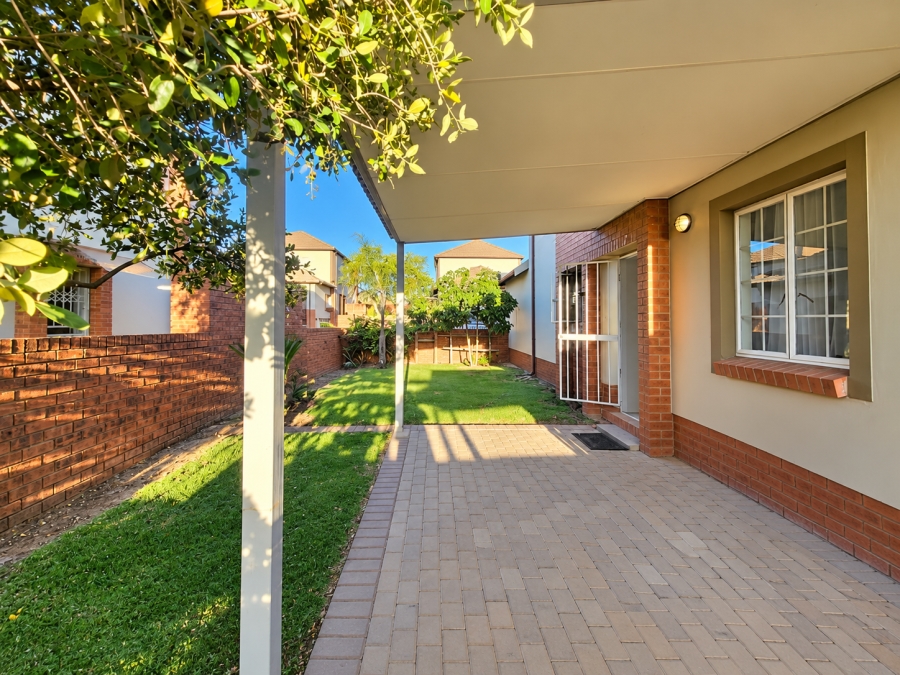 3 Bedroom Property for Sale in The Reeds Gauteng