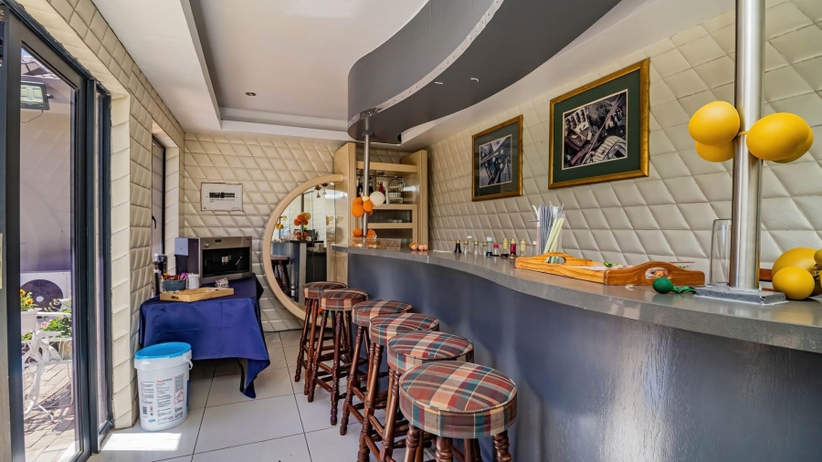 9 Bedroom Property for Sale in Farrarmere Gauteng