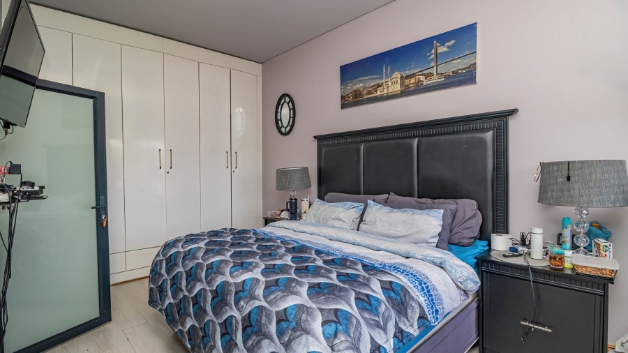9 Bedroom Property for Sale in Farrarmere Gauteng