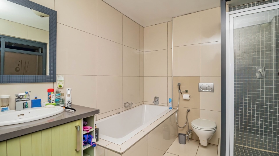 9 Bedroom Property for Sale in Farrarmere Gauteng