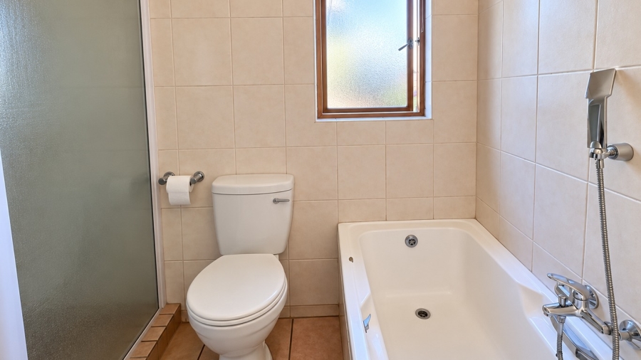 2 Bedroom Property for Sale in Carlswald Gauteng