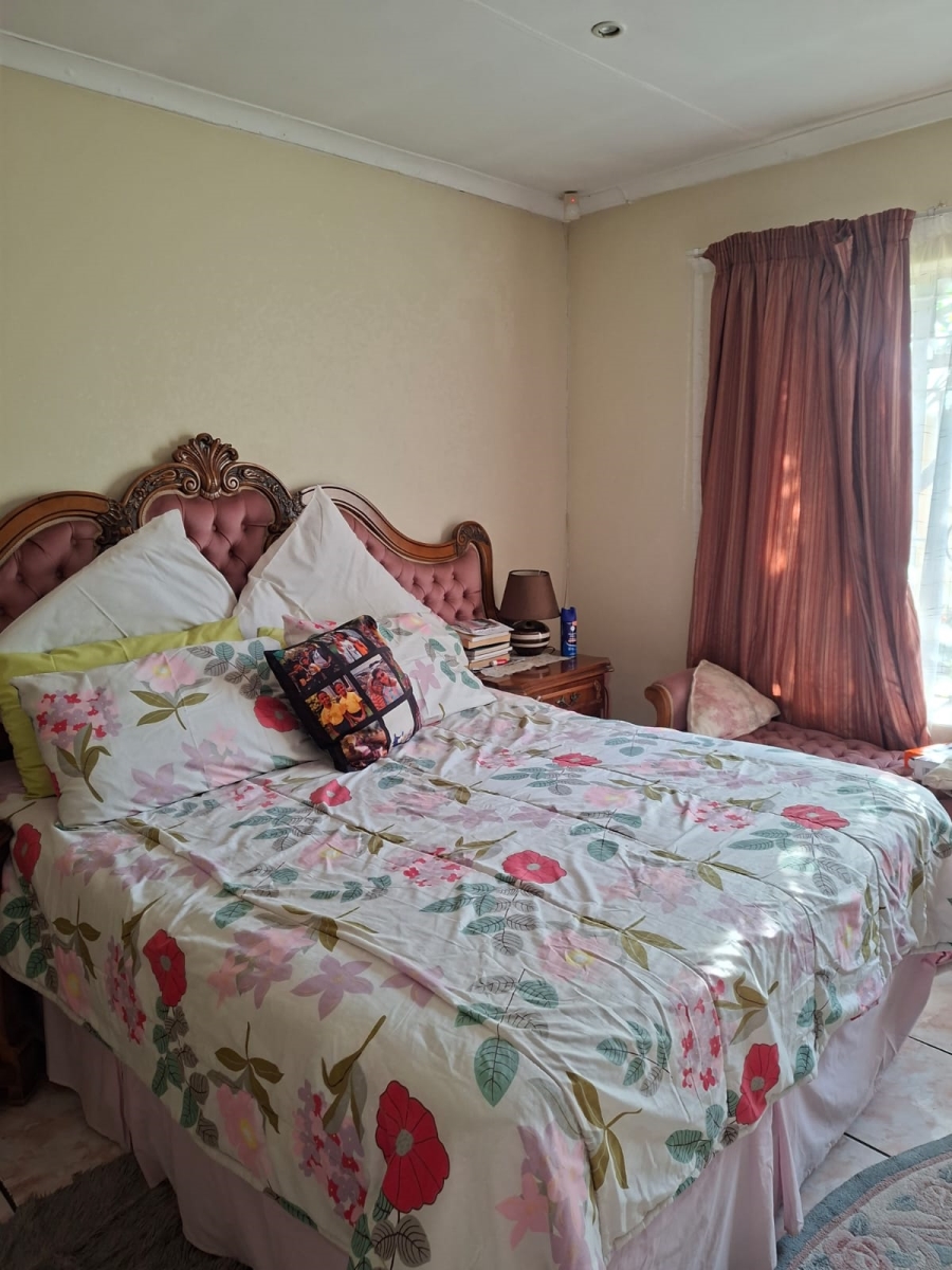 4 Bedroom Property for Sale in Eersterust Gauteng