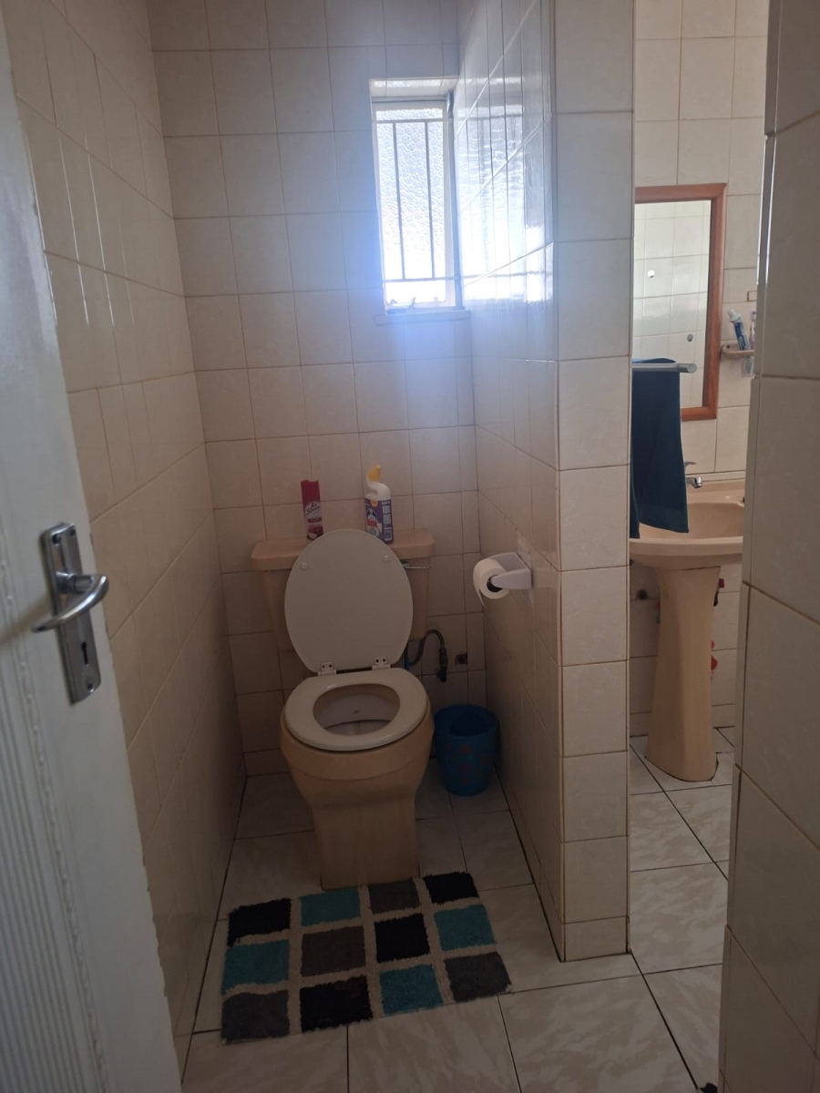4 Bedroom Property for Sale in Eersterust Gauteng