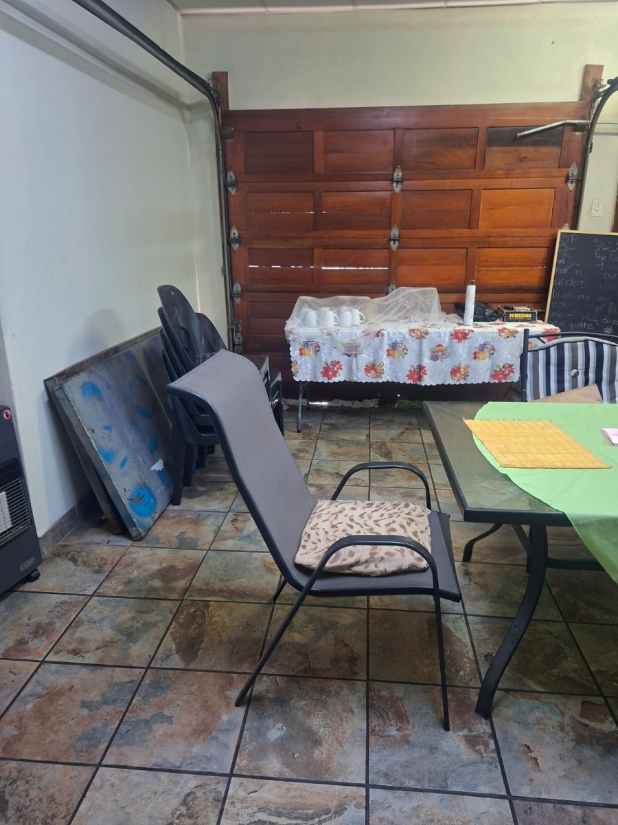 4 Bedroom Property for Sale in Eersterust Gauteng