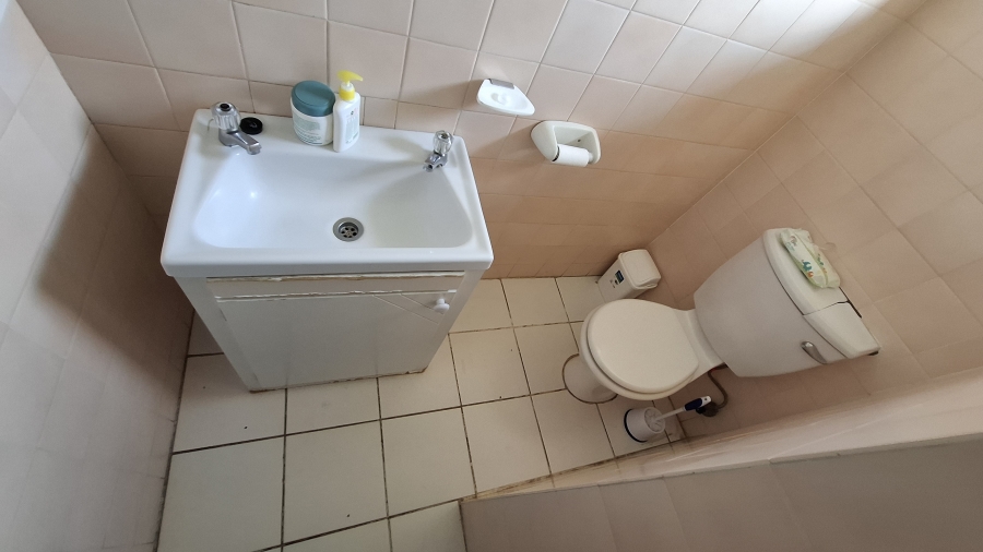 2 Bedroom Property for Sale in The Reeds Ext 10 Gauteng