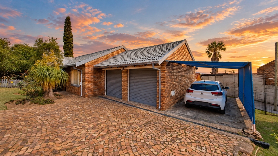 2 Bedroom Property for Sale in The Reeds Ext 10 Gauteng