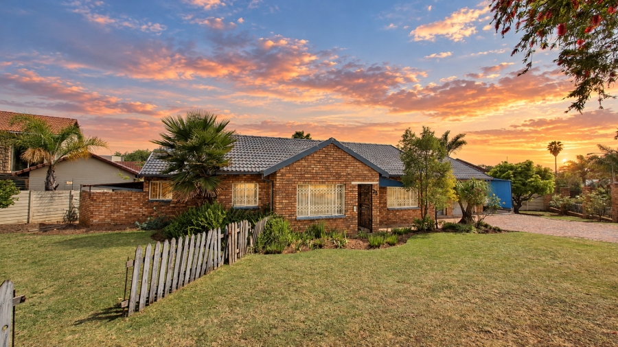 2 Bedroom Property for Sale in The Reeds Ext 10 Gauteng