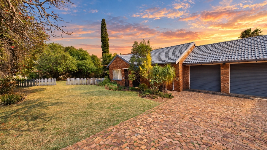2 Bedroom Property for Sale in The Reeds Ext 10 Gauteng