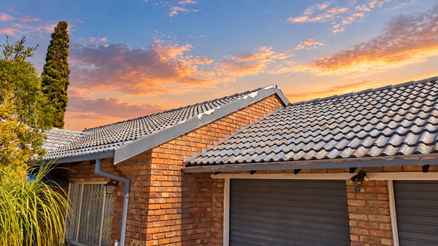 2 Bedroom Property for Sale in The Reeds Ext 10 Gauteng