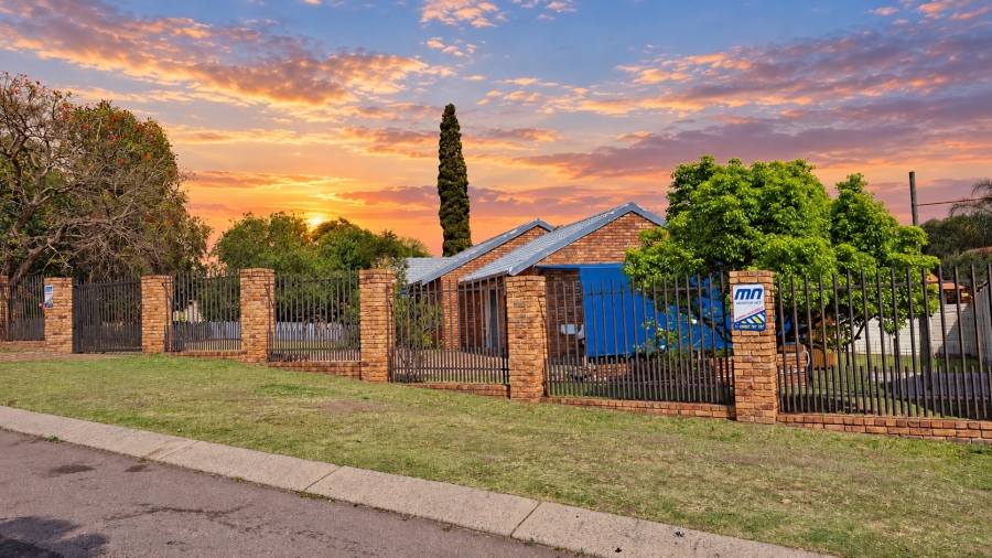 2 Bedroom Property for Sale in The Reeds Ext 10 Gauteng