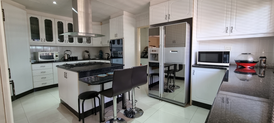 4 Bedroom Property for Sale in Lyndhurst Gauteng