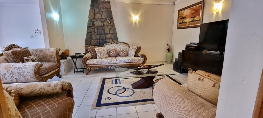 4 Bedroom Property for Sale in Lyndhurst Gauteng