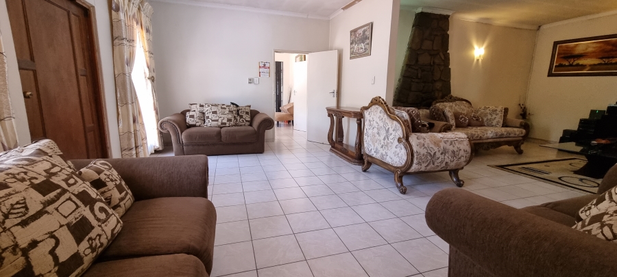4 Bedroom Property for Sale in Lyndhurst Gauteng