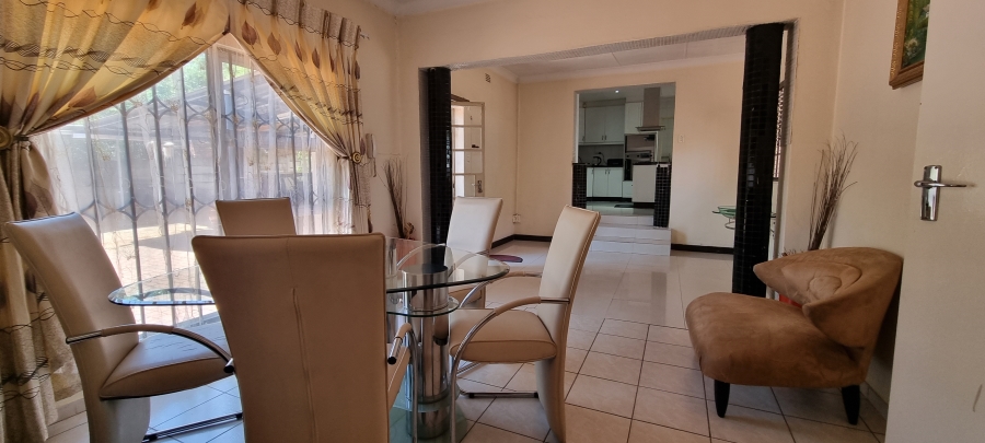 4 Bedroom Property for Sale in Lyndhurst Gauteng