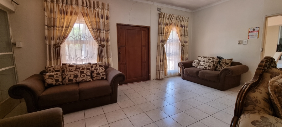 4 Bedroom Property for Sale in Lyndhurst Gauteng