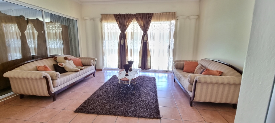 4 Bedroom Property for Sale in Lyndhurst Gauteng